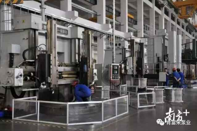 65年来,皇冠crown·(中国)官方网站 crown一直专注于泵领域的研究和应用,图为皇冠crown·(中国)官方网站 crown车间